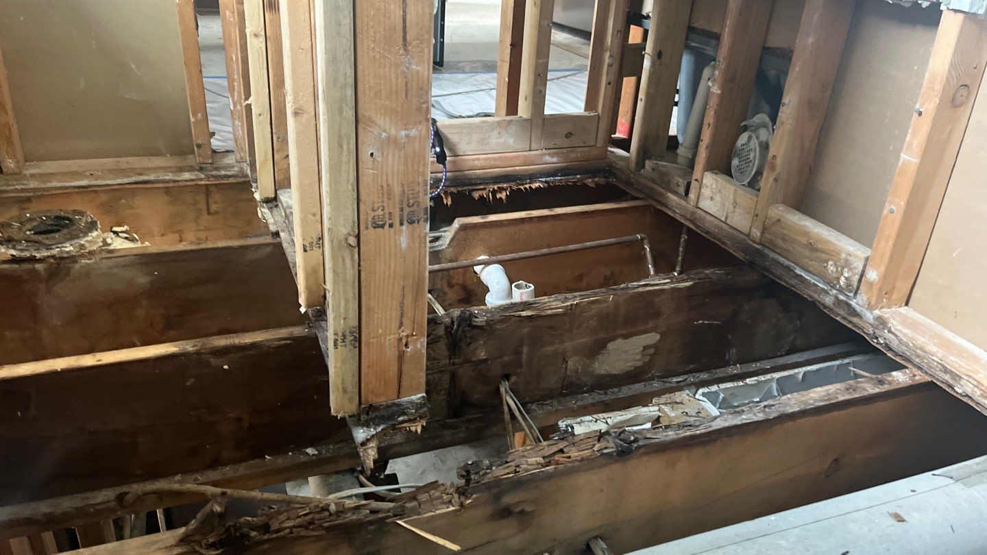 How Long Does Water Damage Restoration Take? | 1st Call Disaster Services